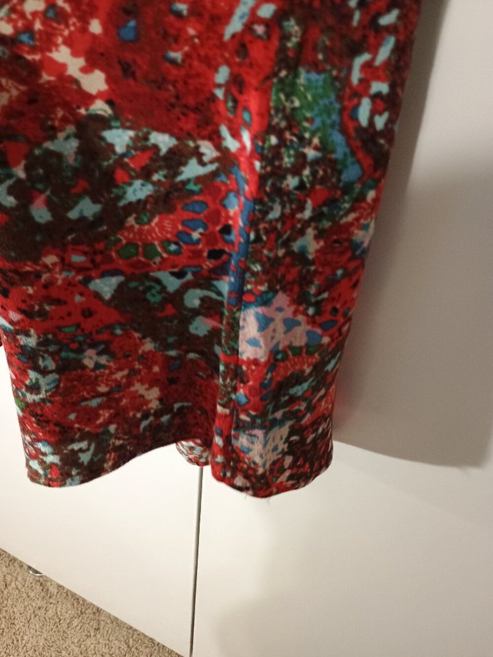 CAbi Medium Abstract Floral Print Faux Wrap Dress Red Blue Rayon Boho Fit & Flar - Picture 6 of 7